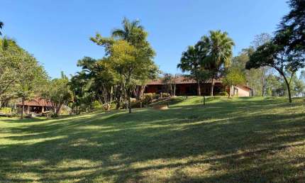 Chácara / sítio com 3 quartos à venda no Centro, Caçapava  por R$ 3.200.000
