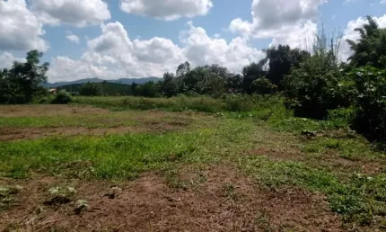 Chácara / sítio à venda no Centro, Caçapava  por R$ 340.000