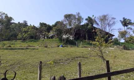 Chácara / sítio com 3 quartos à venda na Zona Rural, São Luiz do Paraitinga  por R$ 2.500.000