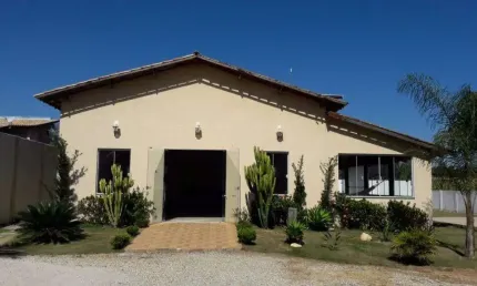 Chácara / sítio com 2 quartos à venda no Centro, Taubaté  por R$ 880.000