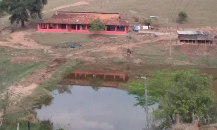 Fazenda com 1 sala à venda no Centro, Lagoinha  por R$ 2.500.000