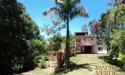 Casa comercial à venda no Centro, Santo Antônio do Pinhal  por R$ 2.300.000