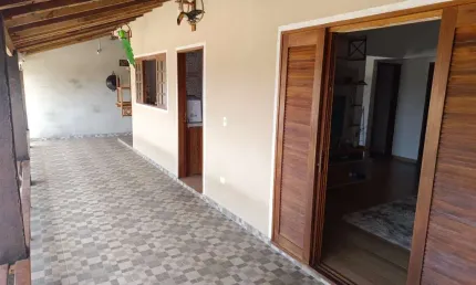 Casa com 2 quartos à venda no Freitas, São José dos Campos  por R$ 500.000