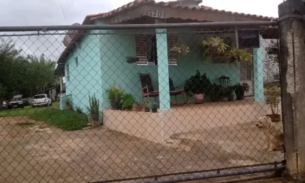 Chácara / sítio com 2 quartos à venda no Centro, Caçapava  por R$ 240.000