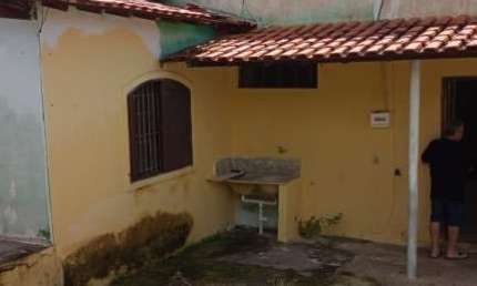 Casa com 4 quartos à venda em Santana, São José dos Campos  por R$ 850.000