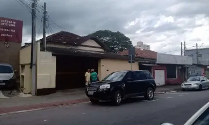 Casa com 2 quartos à venda no Centro, São José dos Campos  por R$ 980.000