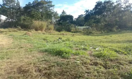 Terreno à venda no Veraneio Ijal, Jacareí  por R$ 125.000