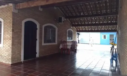 Casa com 2 quartos à venda no Morro do Algodão, Caraguatatuba  por R$ 500.000