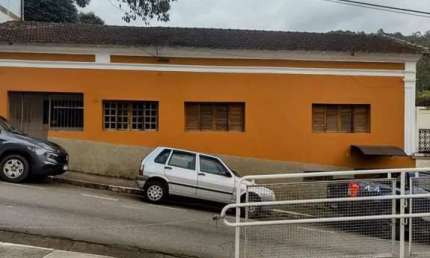 Casa com 3 quartos à venda no Centro, Monteiro Lobato  por R$ 790.000