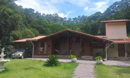 Chácara / sítio com 4 quartos à venda no Morro Azul, Paraibuna  por R$ 1.500.000