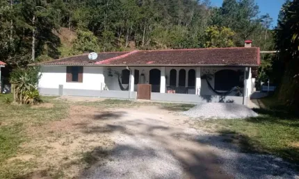 Chácara / sítio com 4 quartos à venda no Centro, Paraibuna  por R$ 500.000