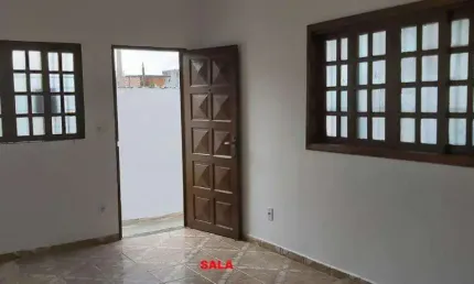 Casa com 1 quarto à venda no Balneário dos Golfinhos, Caraguatatuba  por R$ 330.000