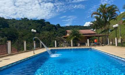 Chácara / sítio com 4 quartos à venda na Área Rural de Guaratinguetá, Guaratinguetá  por R$ 1.500.000