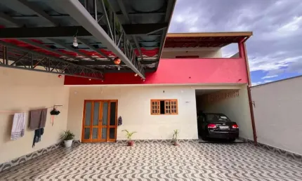 Casa com 3 quartos à venda no Alto da Ponte, São José dos Campos  por R$ 500.000