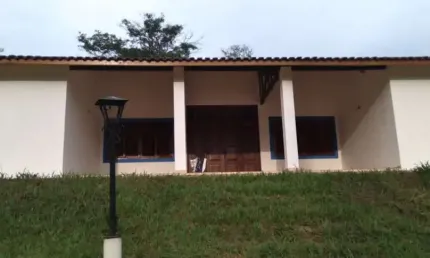 Chácara / sítio com 3 quartos à venda na Zona Rural, Paraisópolis  por R$ 990.000