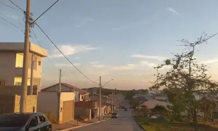 Terreno à venda no Residencial Alto dos Ypês, São José dos Campos  por R$ 150.000
