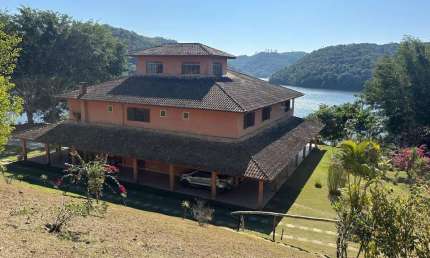 Chácara / sítio com 7 quartos à venda no Pavoeiro, Paraibuna  por R$ 2.650.000