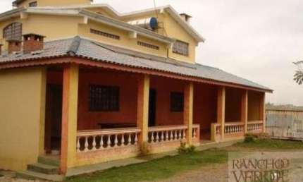 Chácara / sítio com 5 quartos à venda no Centro, Jacareí  por R$ 1.500.000