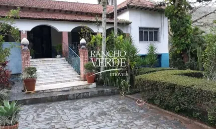 Fazenda à venda no Centro, Queluz  por R$ 7.000.000