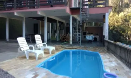 Chácara / sítio com 3 quartos à venda no Centro, Paraibuna  por R$ 650.000