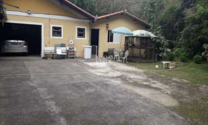 Chácara / sítio com 5 quartos à venda em Santana, São José dos Campos  por R$ 1.500.000