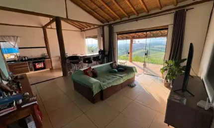 Chácara / sítio com 2 quartos à venda no Alferes Bento, Paraibuna  por R$ 590.000
