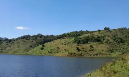 Fazenda à venda no Pavoeiro, Paraibuna  por R$ 2.000.000