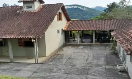 Chácara / sítio à venda no Bairro do Cedro, Paraibuna  por R$ 1.200.000