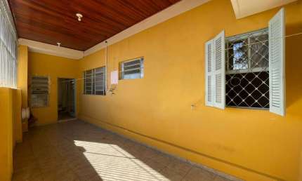 Casa com 3 quartos à venda em Santana, São José dos Campos  por R$ 550.000