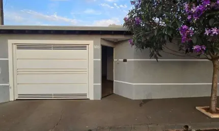 Casa para Venda em Araraquara, Jardim Arco-Íris, 3 dormitórios, 1 suíte, 3 banheiros, 2 vagas