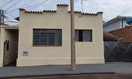 Casa para Venda em Araraquara, Quitandinha, 3 dormitórios, 2 banheiros, 5 vagas