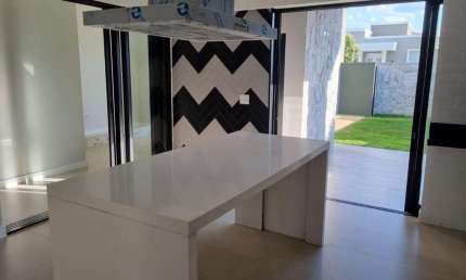 Casa em Condomínio para Venda em Araraquara, Condomínio Portal das Tipuanas, 3 dormitórios, 3 suítes, 4 banheiros, 4 vagas