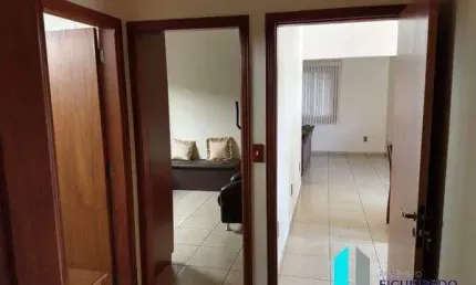 Casa em Condomínio para Venda em Araraquara, Vila Cidade Industrial (Vila Xavier), 2 dormitórios, 2 banheiros, 4 vagas