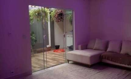 Casa para Venda em Araraquara, Jardim Indaiá, 3 dormitórios, 1 suíte, 2 banheiros, 4 vagas