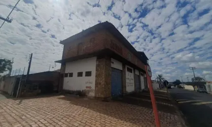 Sobrado para Venda em Araraquara, Jardim das Estações (Vila Xavier)