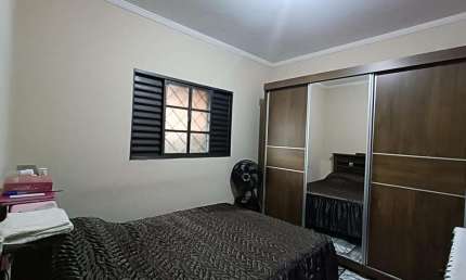 Casa para Venda em Araraquara, Jardim das Estações (Vila Xavier), 6 dormitórios, 3 banheiros, 3 vagas