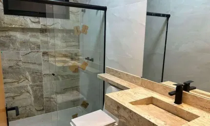 Casa para Venda em Araraquara, Residencial Village Damha II, 3 dormitórios, 1 suíte, 3 banheiros, 4 vagas