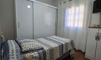 Casa para Venda em Araraquara, Jardim Martinez, 3 dormitórios, 2 banheiros, 3 vagas