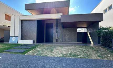 Casa em Condomínio para Venda em Araraquara, Parque Residencial Damha, 3 dormitórios, 1 suíte, 4 banheiros, 4 vagas