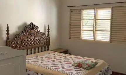 Casa para Venda em Araraquara, Jardim das Roseiras, 4 dormitórios, 3 banheiros, 4 vagas
