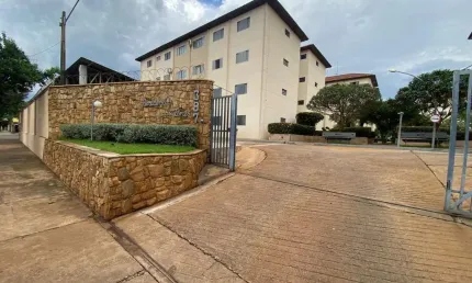 Apartamento para Venda em Araraquara, Parque Laranjeiras, 3 dormitórios, 1 suíte, 1 banheiro, 1 vaga