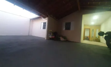 Casa para Venda em Araraquara, Jardim Universal, 3 dormitórios, 1 suíte, 3 banheiros, 3 vagas