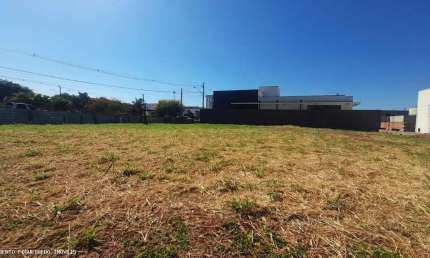 Terreno para Venda em Araraquara, Residencial Village Damha IV