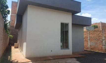 Casa para Venda em Araraquara, Parque Residencial Jatobá, 2 dormitórios, 1 suíte, 1 banheiro