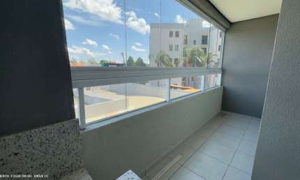 Apartamento para Venda em Araraquara, Cidade Jardim, 2 dormitórios, 1 suíte, 2 banheiros, 1 vaga