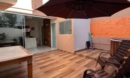 Casa em condomínio fechado com 3 quartos à venda na Condomínio Santa Mônica, Jardim Santa Mônica II, Mogi Guaçu por R$ 990.000