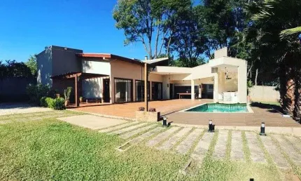 Chácara / sítio com 3 quartos à venda na Rodovia Doutor Amador Jorge Siqueira Campos, Chácara São Marcelo, Mogi Mirim por R$ 1.300.000