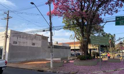 Terreno comercial à venda na Rua José de Campos, S/N, Centro, Mogi Guaçu por R$ 480.000
