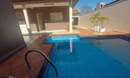 Casa com 3 quartos à venda na Rua Joaquim Caetano, S/N, Parque Guainco, Mogi Guaçu por R$ 690.000