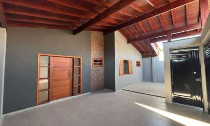 Casa com 3 quartos à venda na Rua Tereza Aparecida de Oliveira, S/N, Jardim Boa Vista, Mogi Guaçu por R$ 479.900